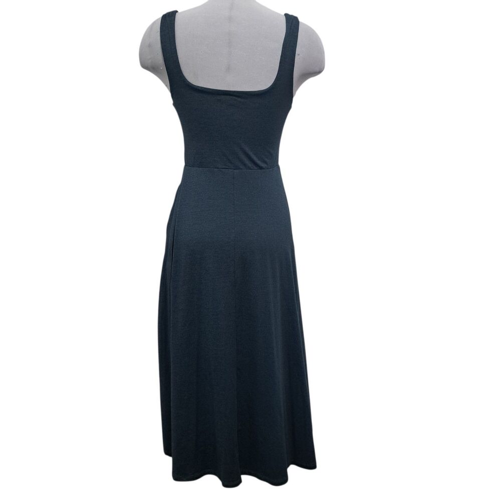 Quince Flowknit  Ultra Soft Fit & Flare Boho Summer Chic Midi Dress Medium Navy - Picture 2 of 11